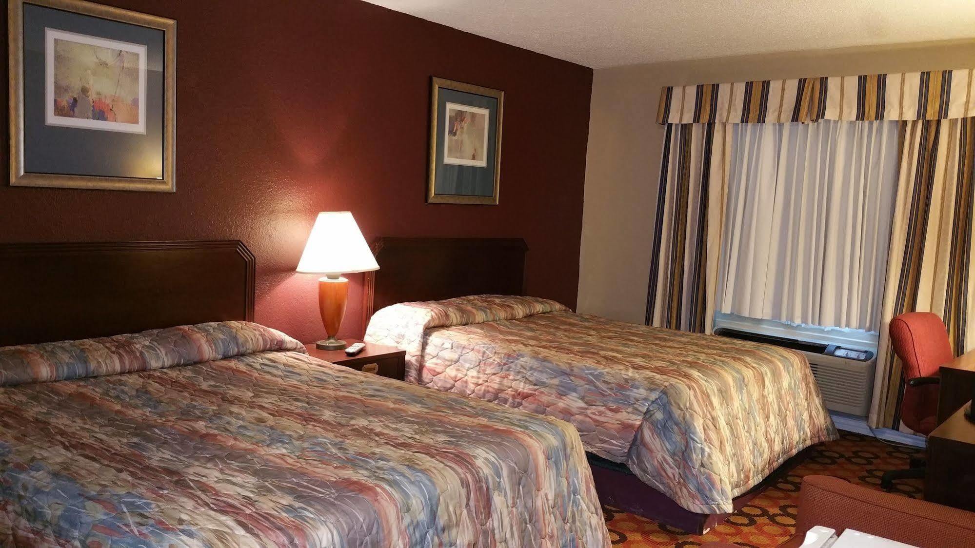 Executive Inn And Suites ワクサハチー エクステリア 写真