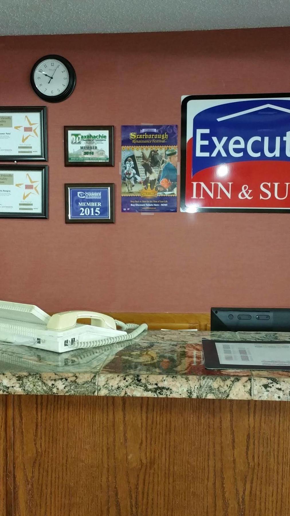 Executive Inn And Suites ワクサハチー エクステリア 写真